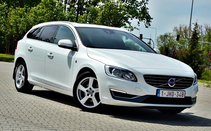 Volvo V60 cena 48900 przebieg: 151000, rok produkcji 2015 z Leżajsk małe 742